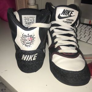 Nike day of the dead Greco (8) used